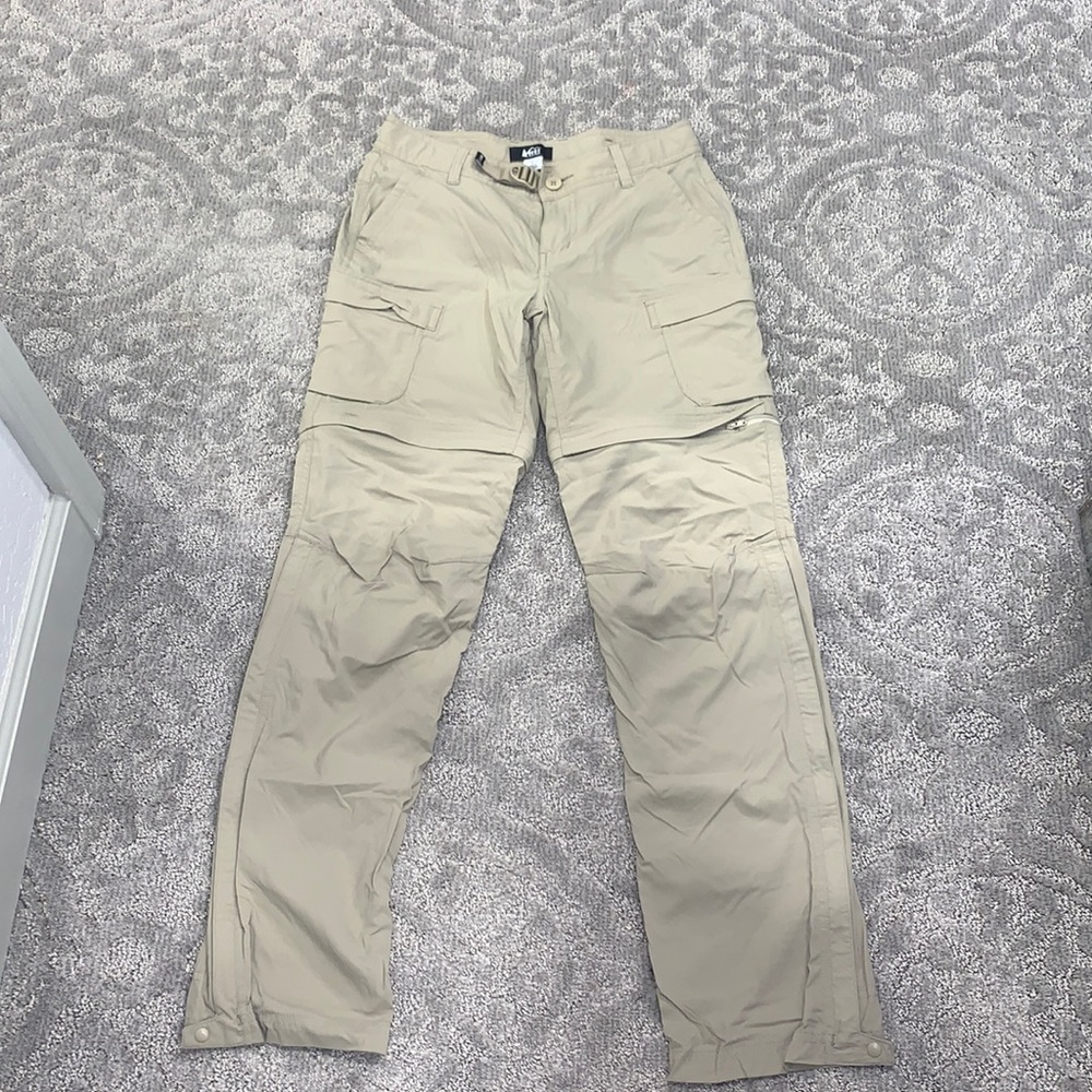 REI Co-Op Sahara Convertible Pants Women’s Size 0 Beige Tan Cargo Pockets Hiking